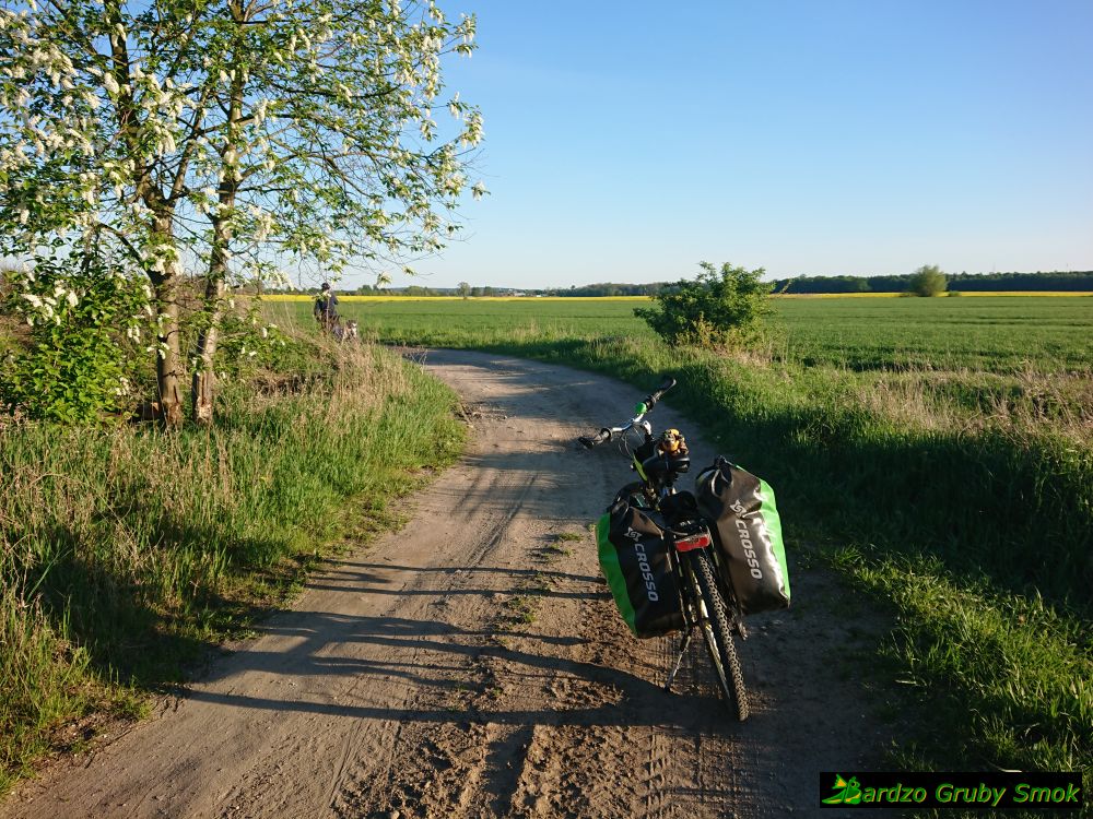 przejazd przez pola