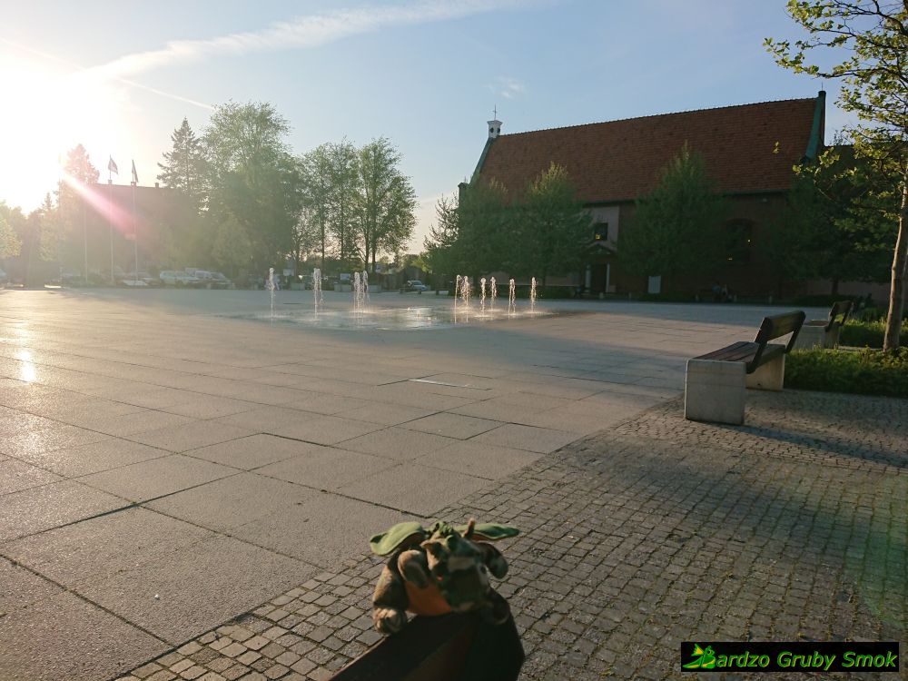 rynek w Murowanej Goślinie