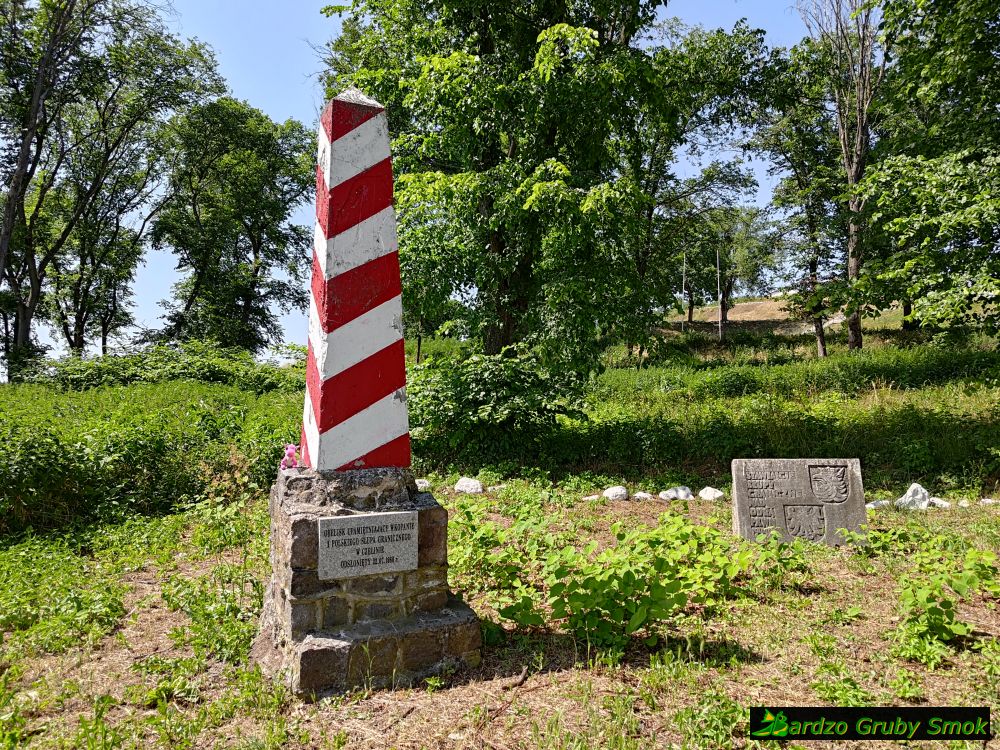 Czelin - pierwszy słup graniczny
