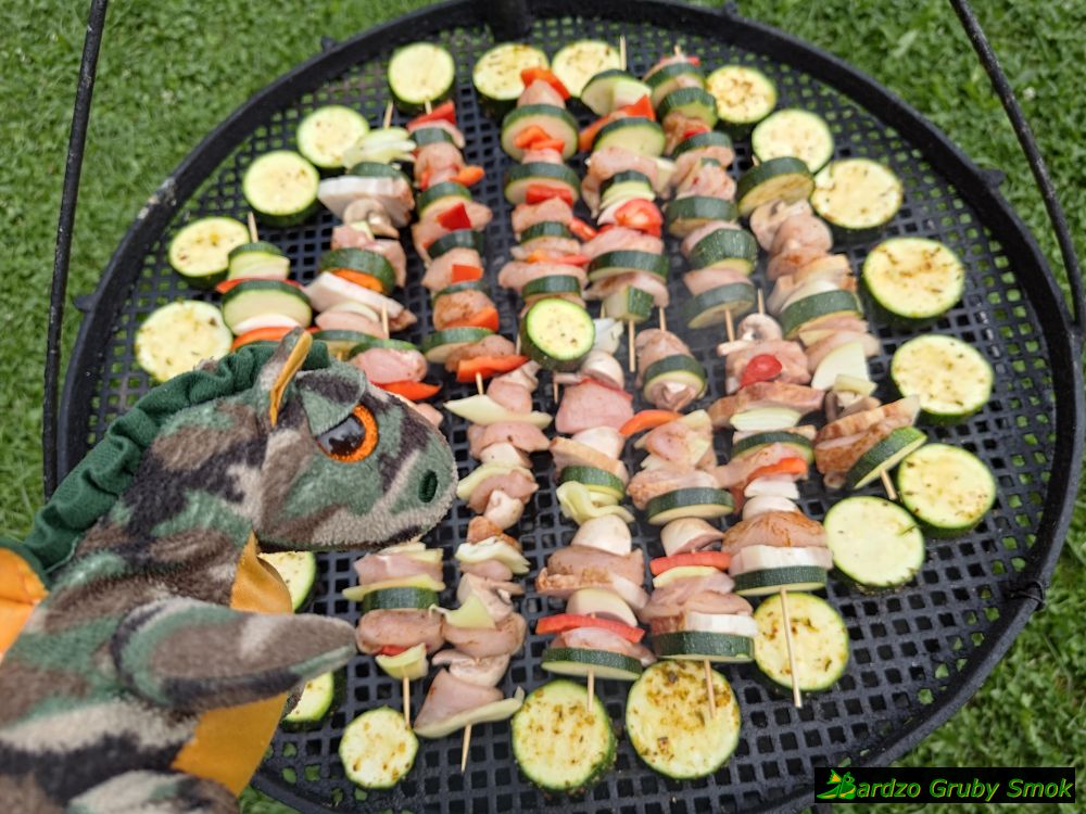 grill - szaszłyki i cukinia