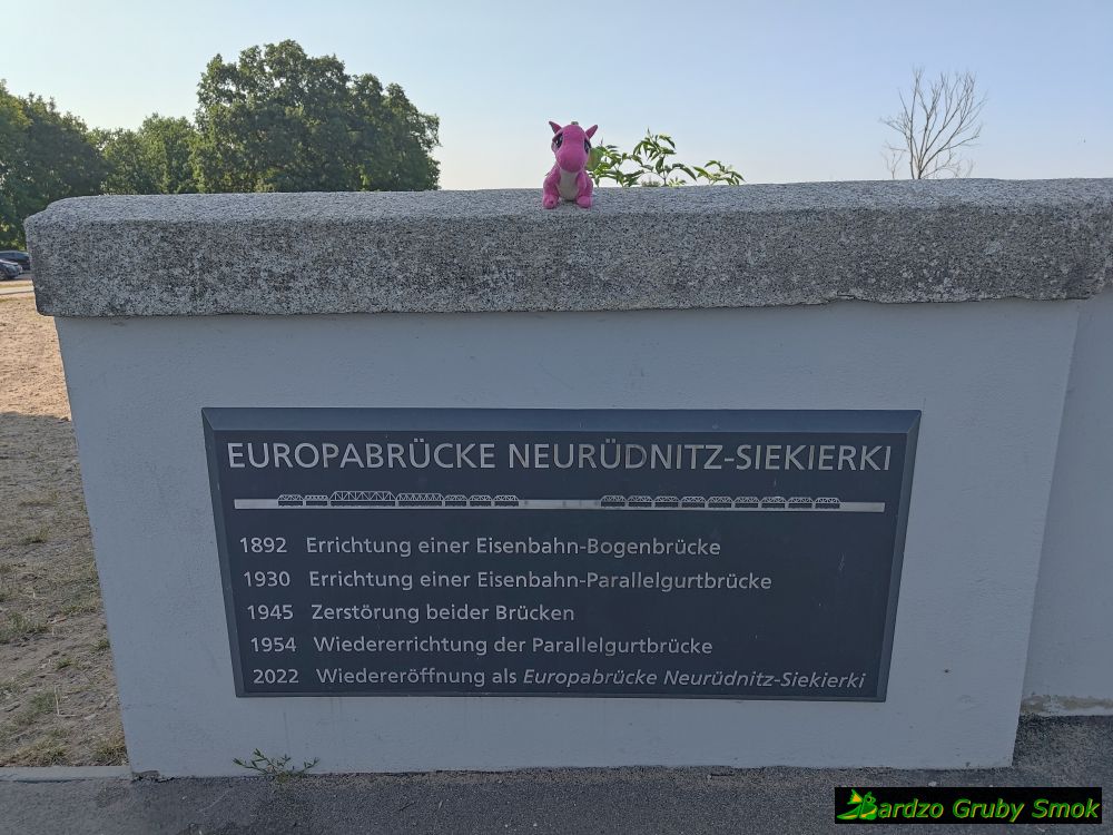 most w Siekierkach - historia budowy