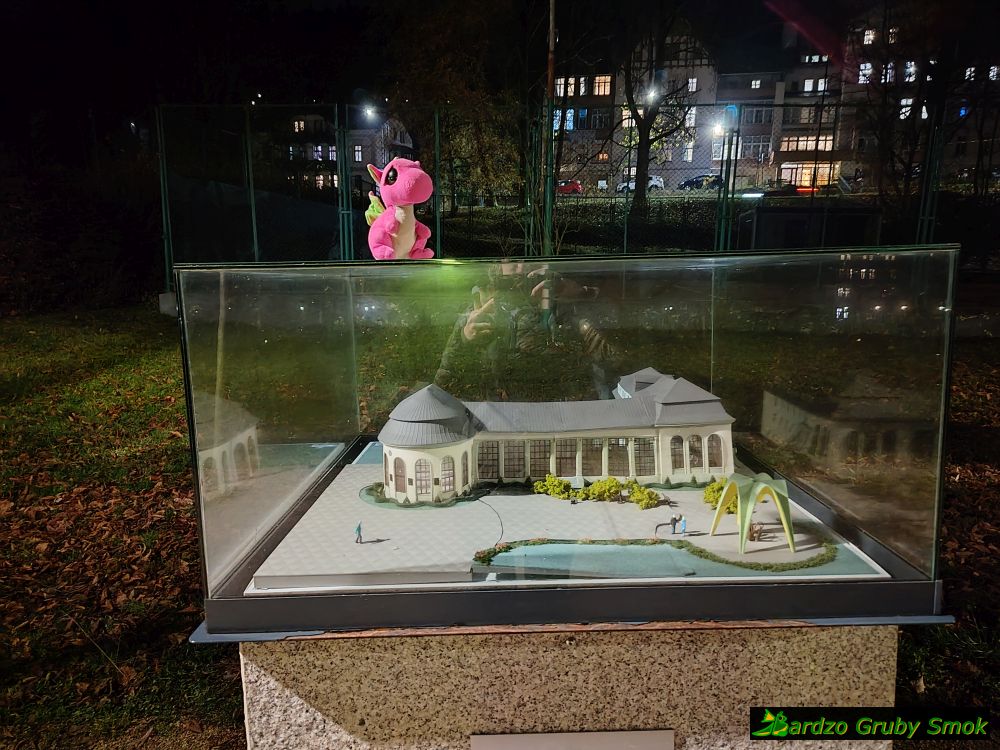makiety w parku zdrojowym w Dusznikach