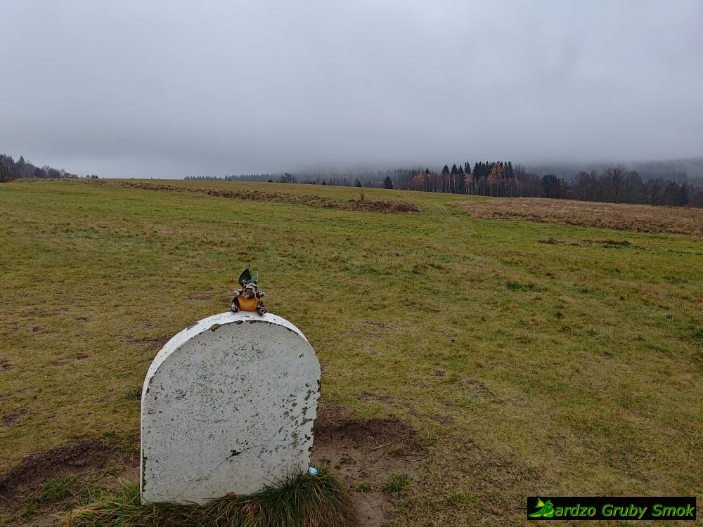 nagrobek przy Pasterce