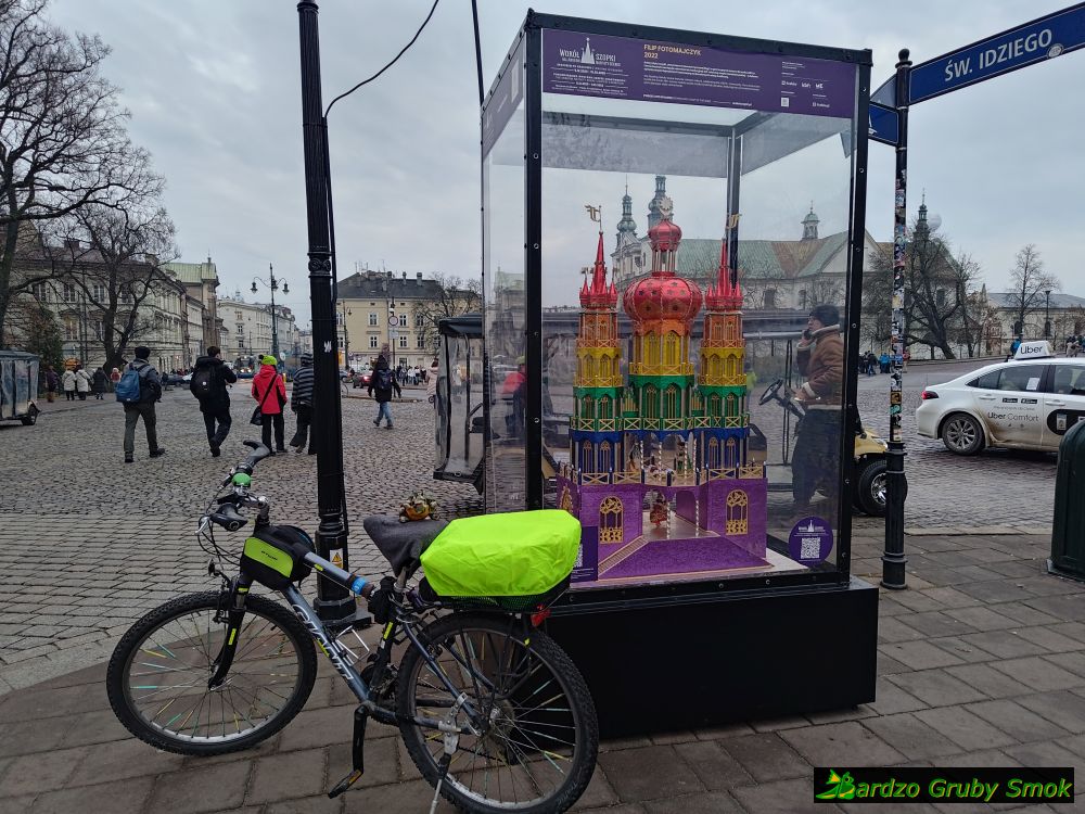 szopka przy kościele św. Idziego