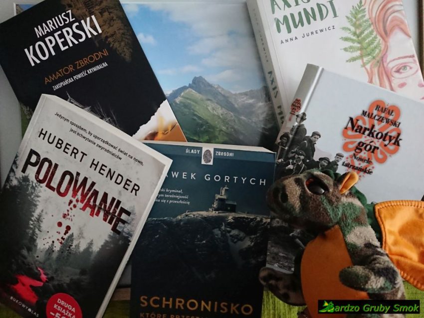 książki z górami w tle