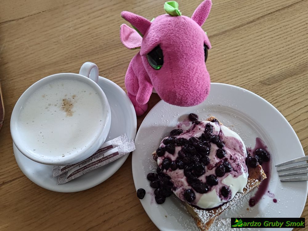 szarlotka w schronisku na Chochołowskiej